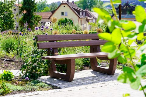 Treffpunkt für Angehörige auf dem alten Wilferdinger Friedhof
