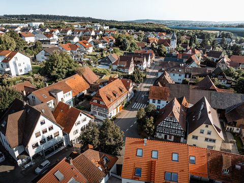 Ortsmitte Nöttingens aus der Vogelperspektive